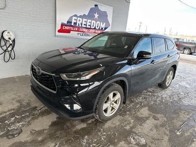 2021 Toyota Highlander LE