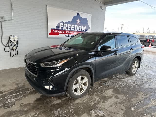 2021 Toyota Highlander LE