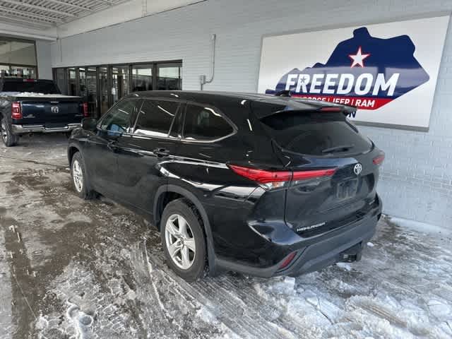 2021 Toyota Highlander LE