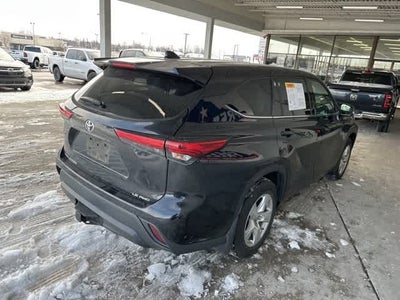 2021 Toyota Highlander LE