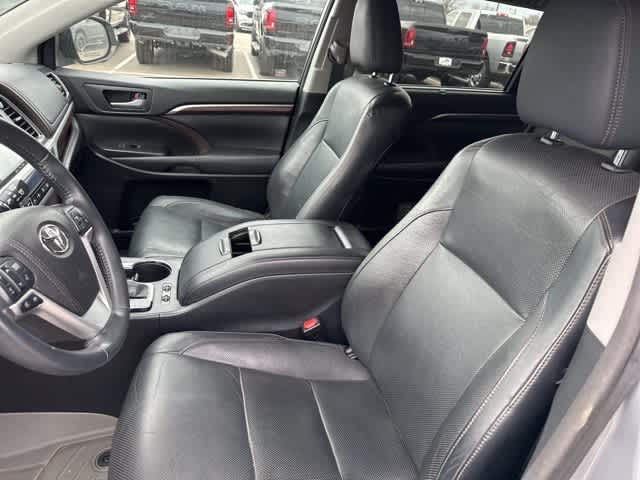 2016 Toyota Highlander Limited