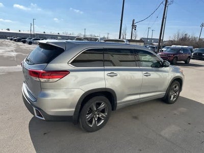 2017 Toyota Highlander Limited Platinum