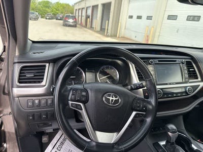 2017 Toyota Highlander Limited