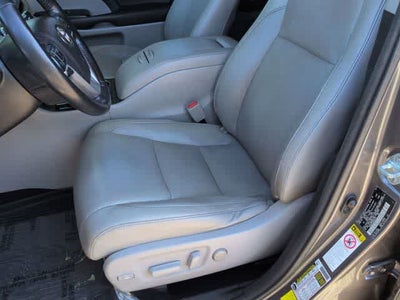 2017 Toyota Highlander Limited Platinum