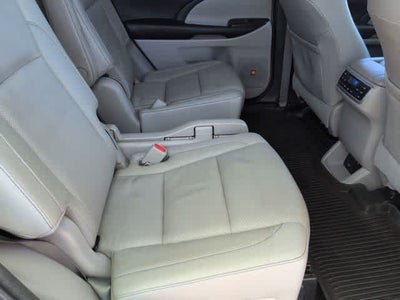 2017 Toyota Highlander Limited Platinum