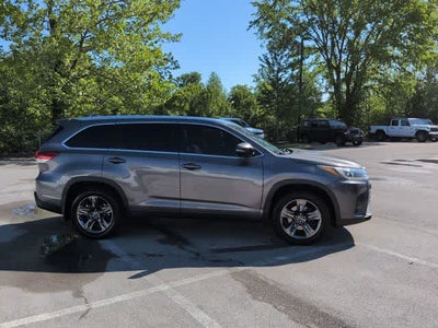 2017 Toyota Highlander Limited Platinum