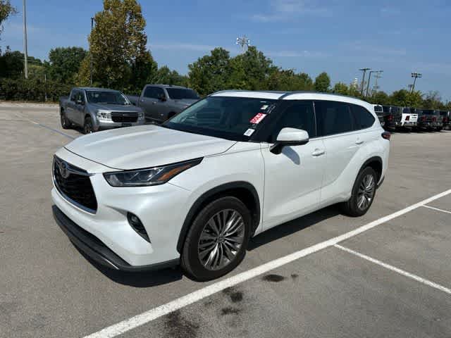 2022 Toyota Highlander Platinum