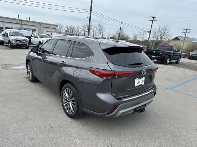 2021 Toyota Highlander Platinum