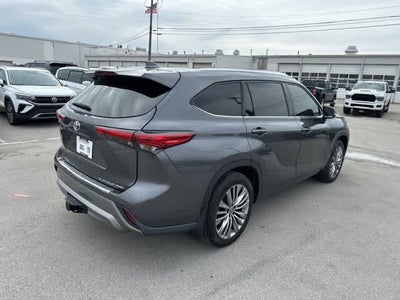 2021 Toyota Highlander Platinum