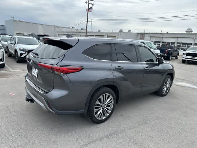 2021 Toyota Highlander Platinum