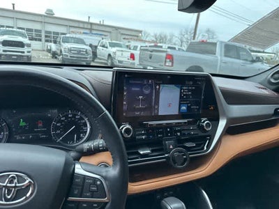 2021 Toyota Highlander Platinum