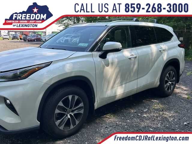 2021 Toyota Highlander XLE