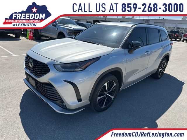 2021 Toyota Highlander XSE