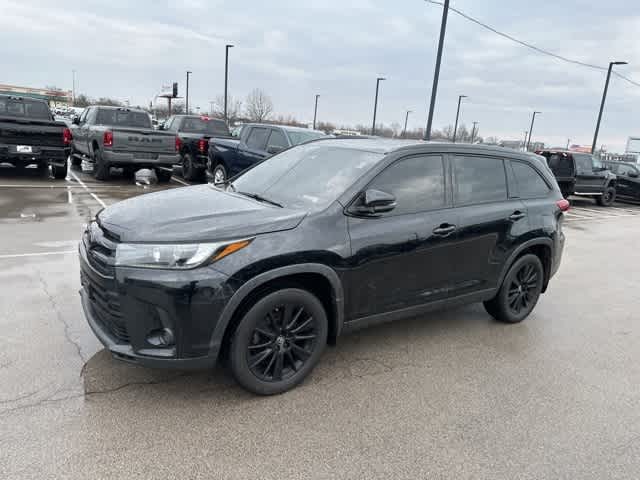 2019 Toyota Highlander SE