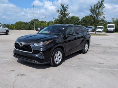 2023 Toyota Highlander LE