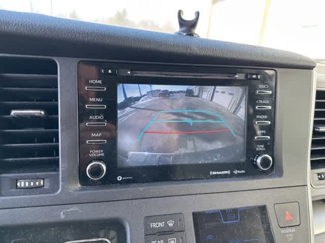 2020 Toyota Sienna LE