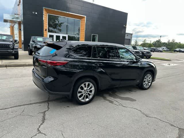 2023 Toyota Highlander Hybrid Limited