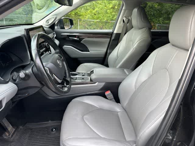 2023 Toyota Highlander Hybrid Limited