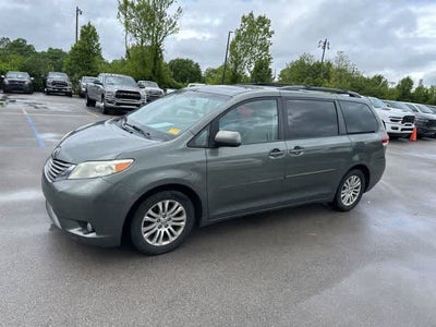 2014 Toyota Sienna XLE