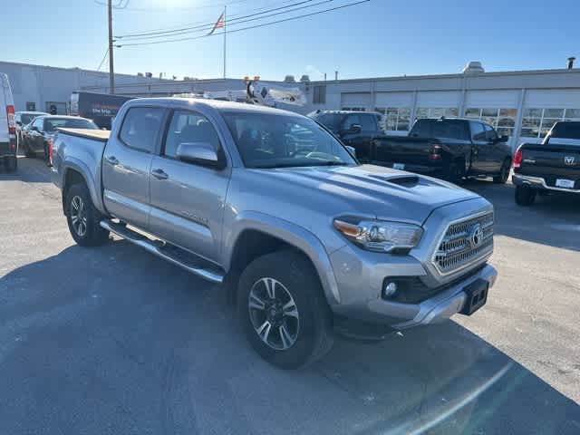 2016 Toyota Tacoma TRD Sport