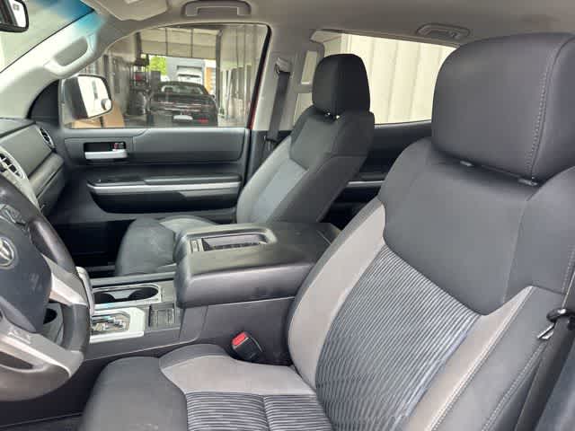 2014 Toyota Tundra SR5