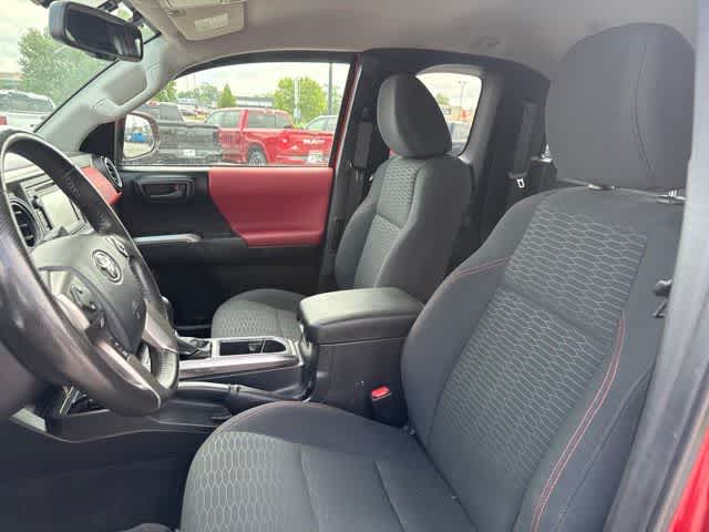 2017 Toyota Tacoma SR5