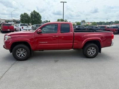 2017 Toyota Tacoma SR5