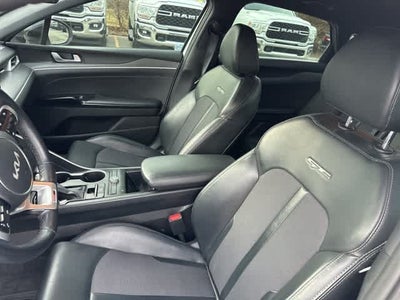 2022 Kia K5 GT-Line