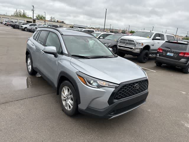 2022 Toyota Corolla Cross LE