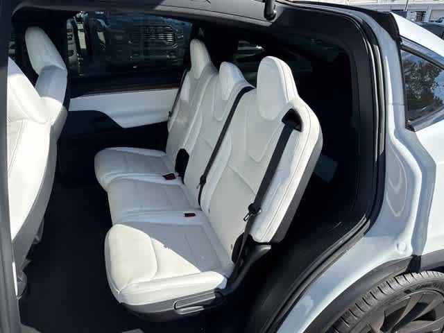2022 Tesla Model X Base