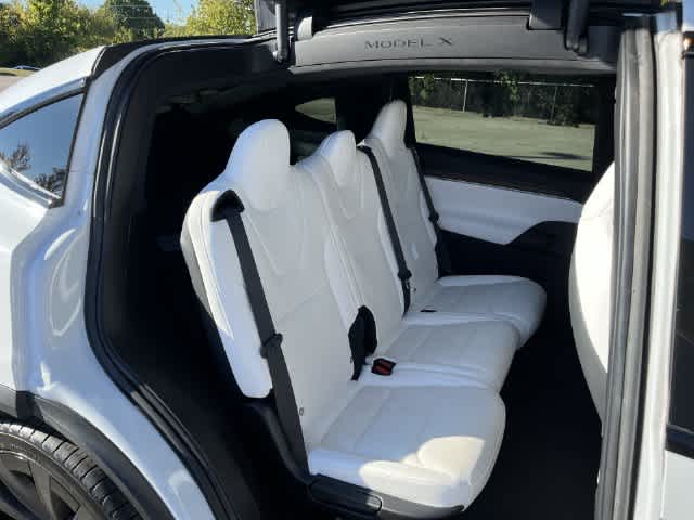 2022 Tesla Model X Base
