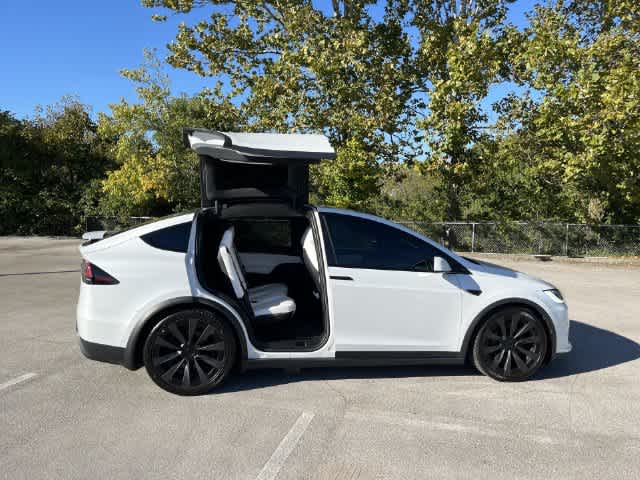 2022 Tesla Model X Base