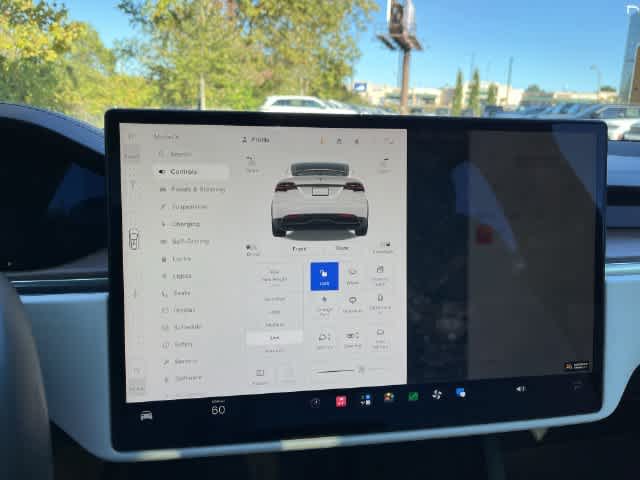 2022 Tesla Model X Base