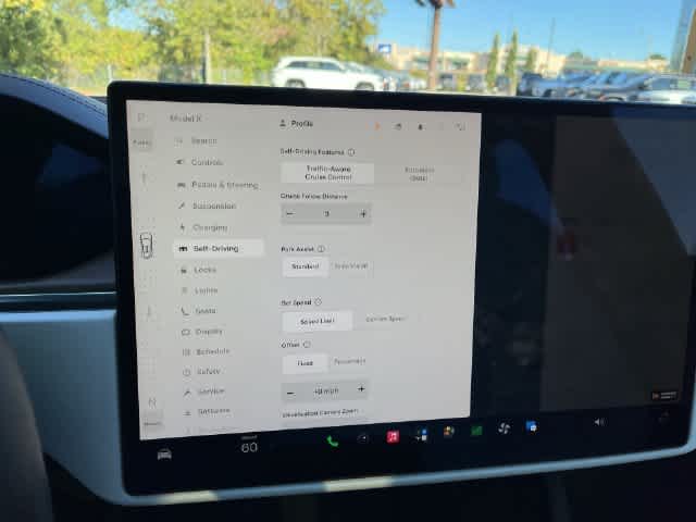 2022 Tesla Model X Base