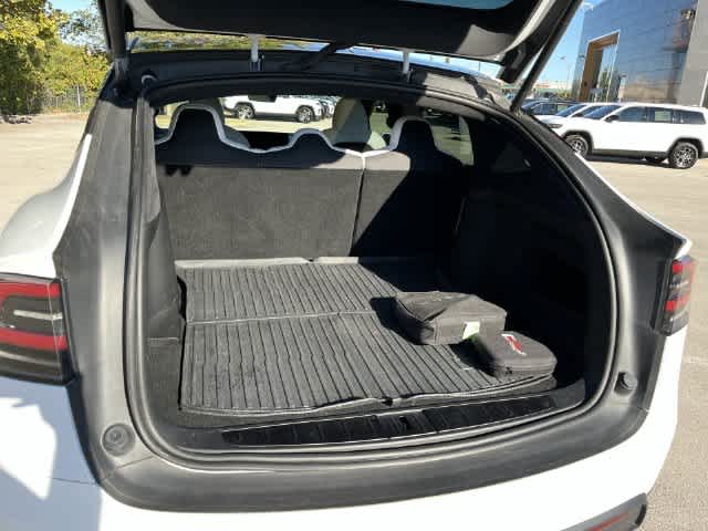 2022 Tesla Model X Base