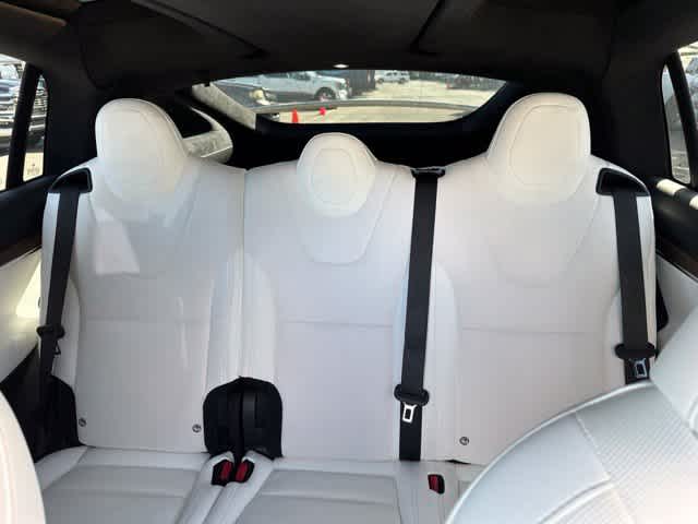 2022 Tesla Model X Base