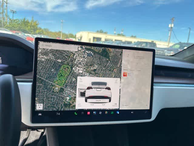 2022 Tesla Model X Base