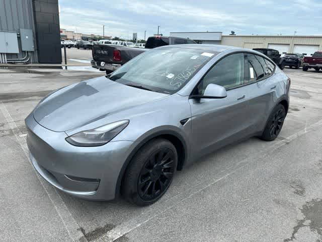 2024 Tesla Model Y Long Range