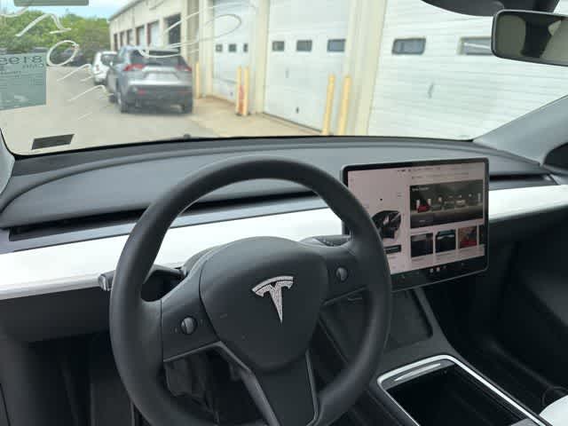 2023 Tesla Model Y AWD