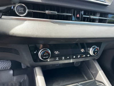 2023 Mitsubishi Outlander SE Black Edition