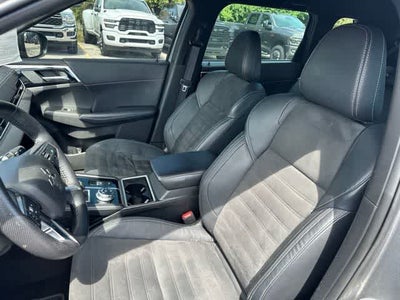 2023 Mitsubishi Outlander SE Black Edition