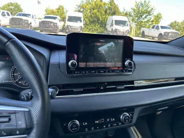2022 Mitsubishi Outlander Black Edition