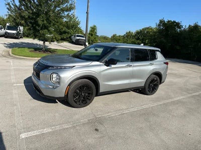 2022 Mitsubishi Outlander Black Edition