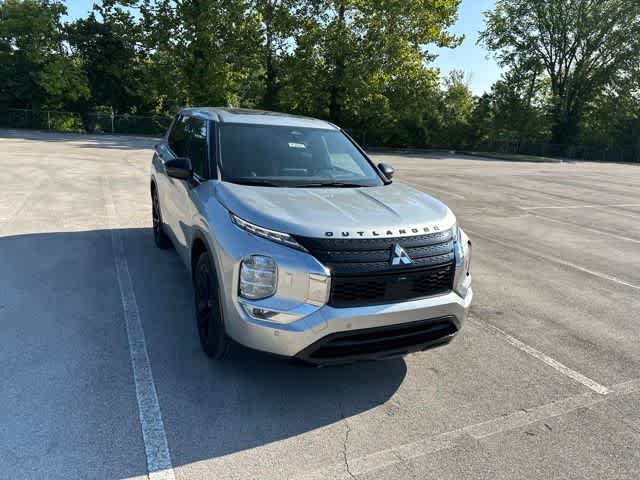 2022 Mitsubishi Outlander Black Edition