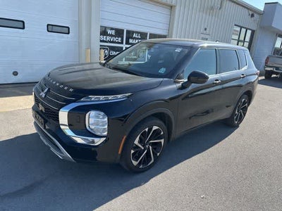 2022 Mitsubishi Outlander SE