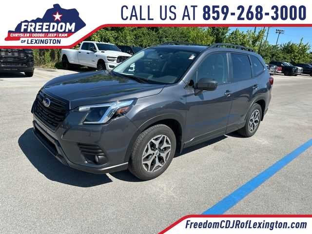 2023 Subaru Forester Premium