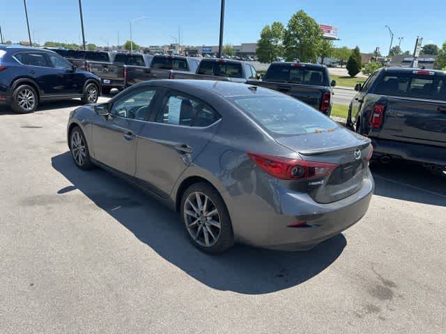 2018 Mazda Mazda3 4-Door Touring