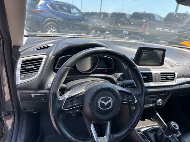 2018 Mazda Mazda3 4-Door Touring