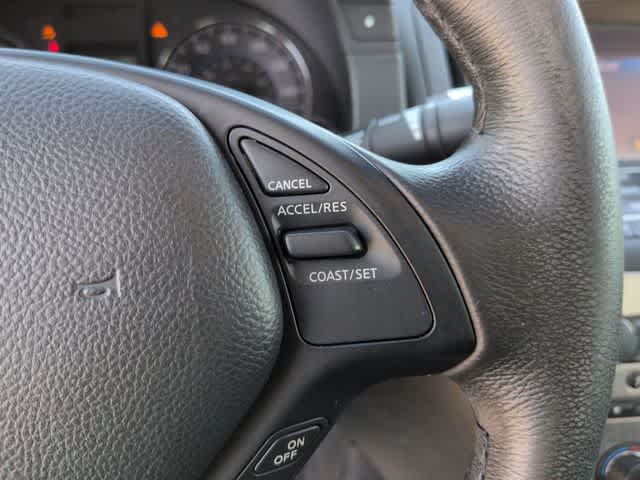 2013 INFINITI G37 Sedan x