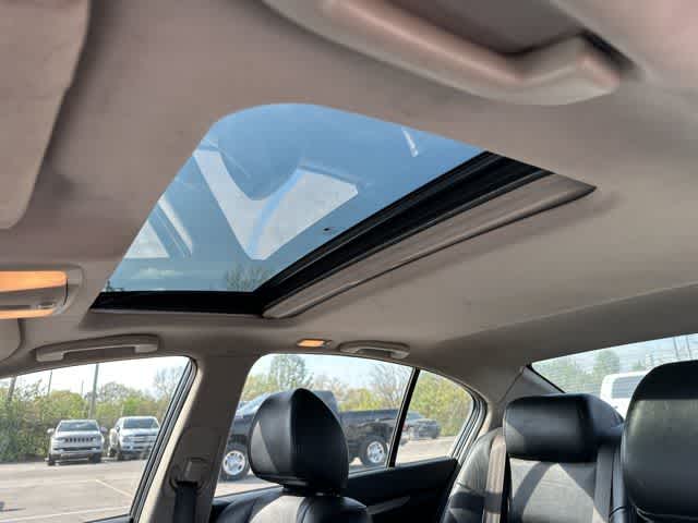 2013 INFINITI G37 Sedan x